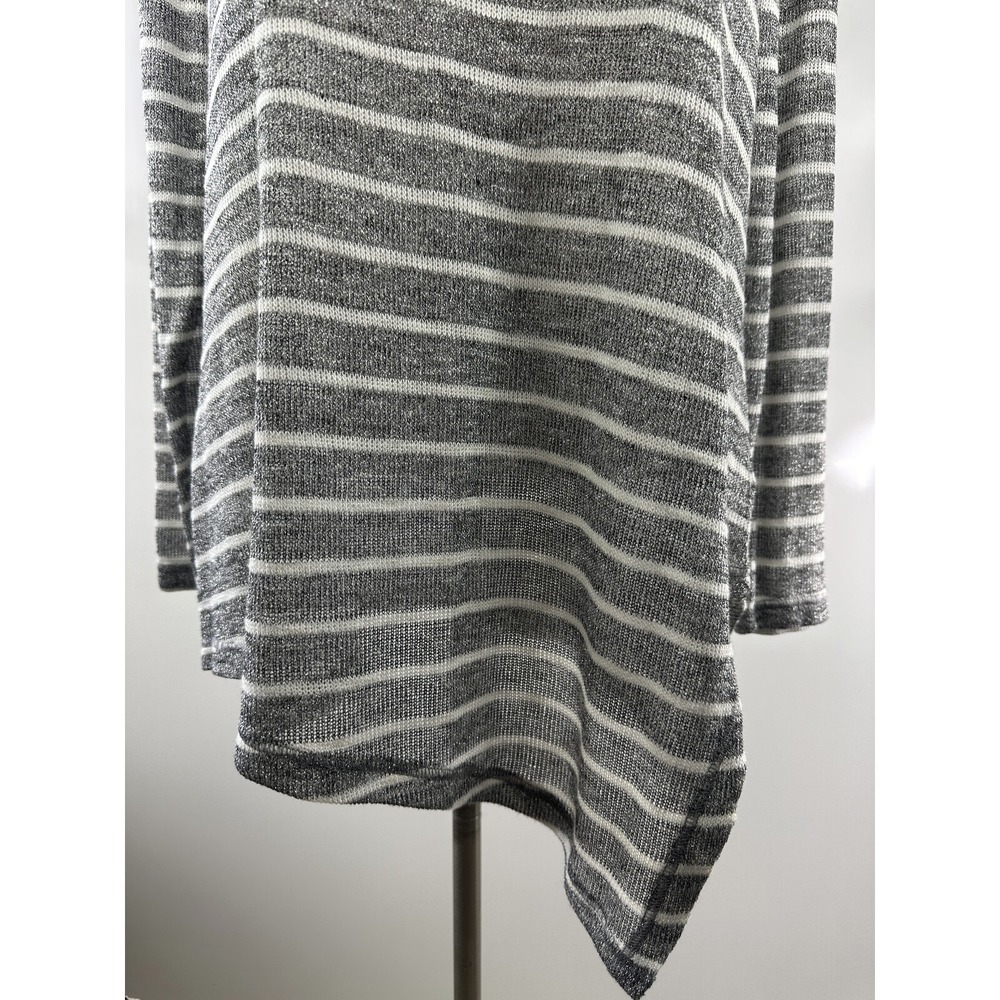 ✨2/$20 NWT Lane Bryant Sheer Metallic Striped Top Silver Shimmer Plus Size 18/20 - Picture 11 of 16